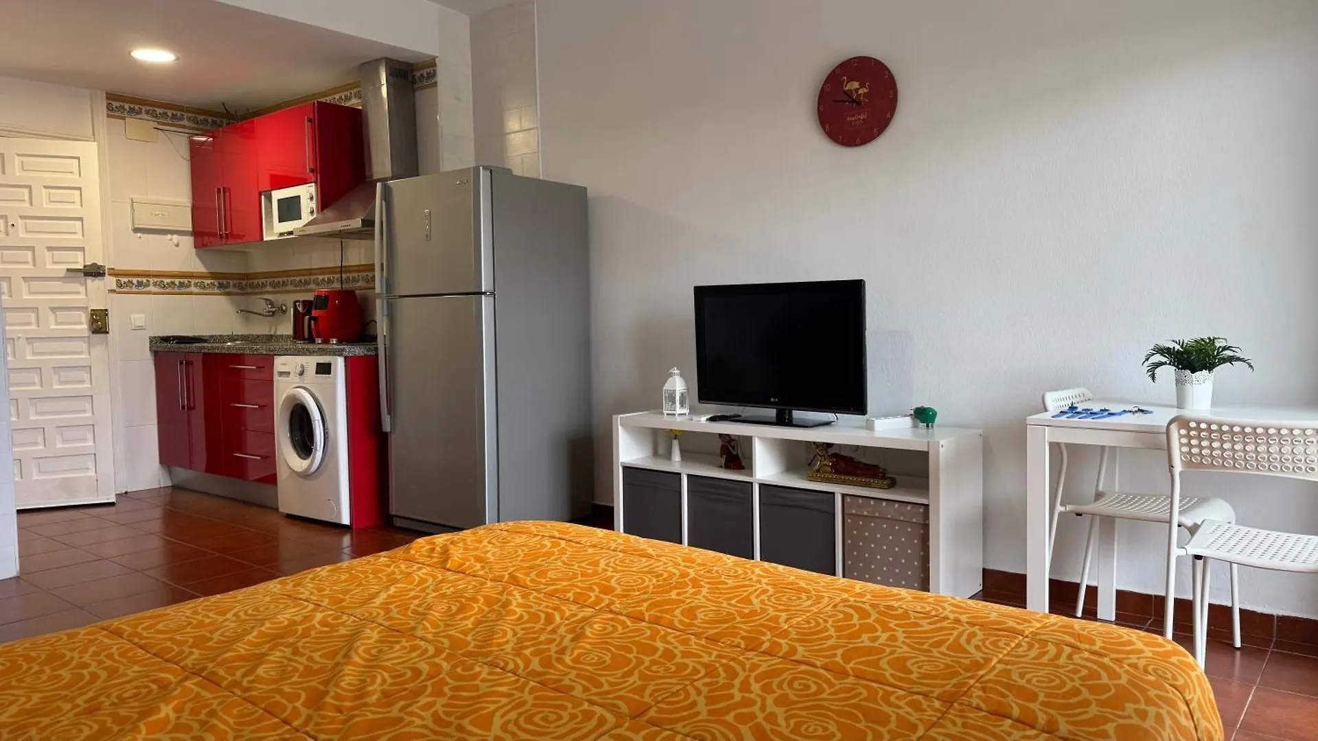 Estudio Benal Beach Vista A La Piscina Benalmádena 0*,  İspanya