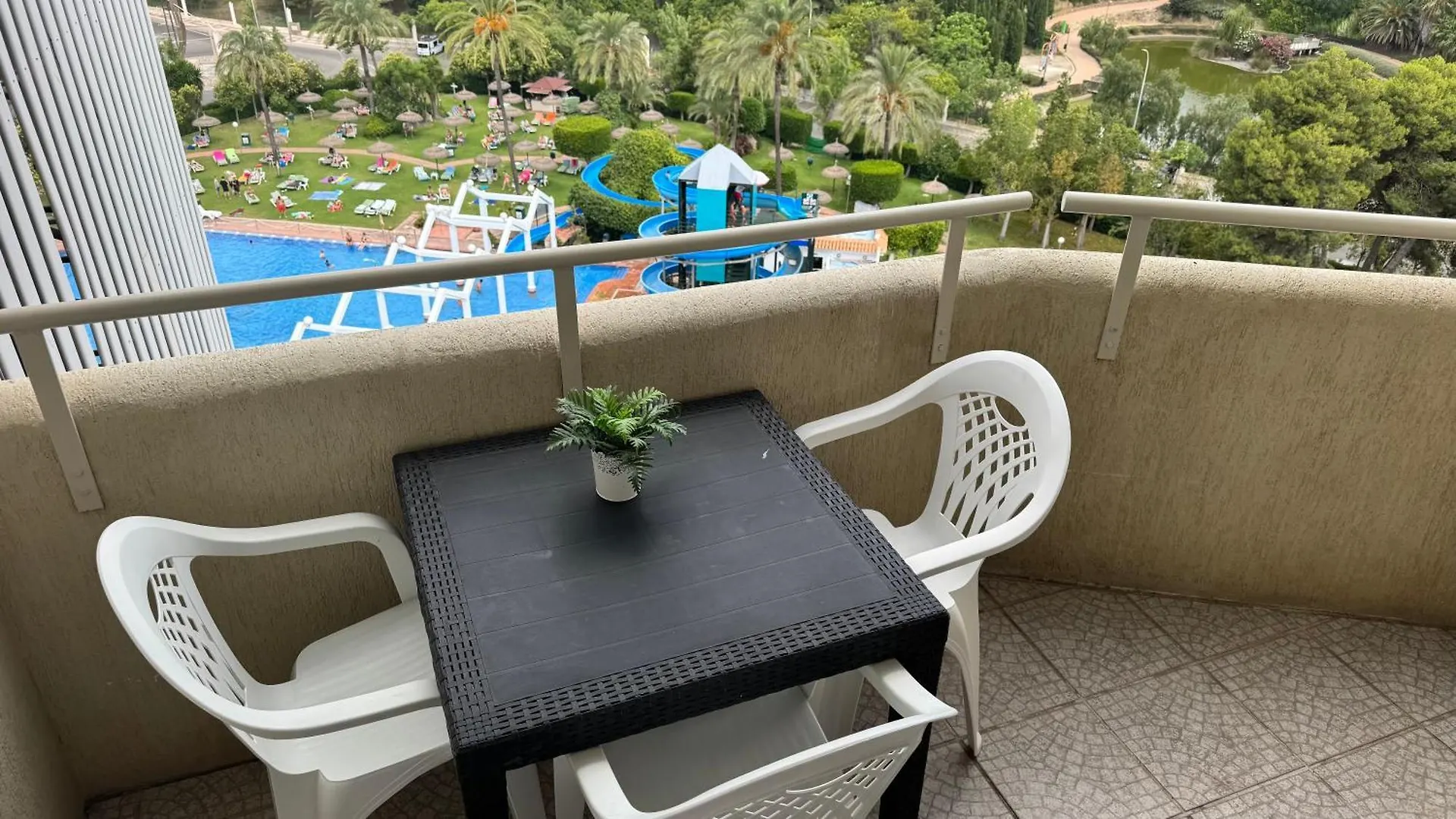 Estudio Benal Beach Vista A La Piscina Benalmádena Lejlighed